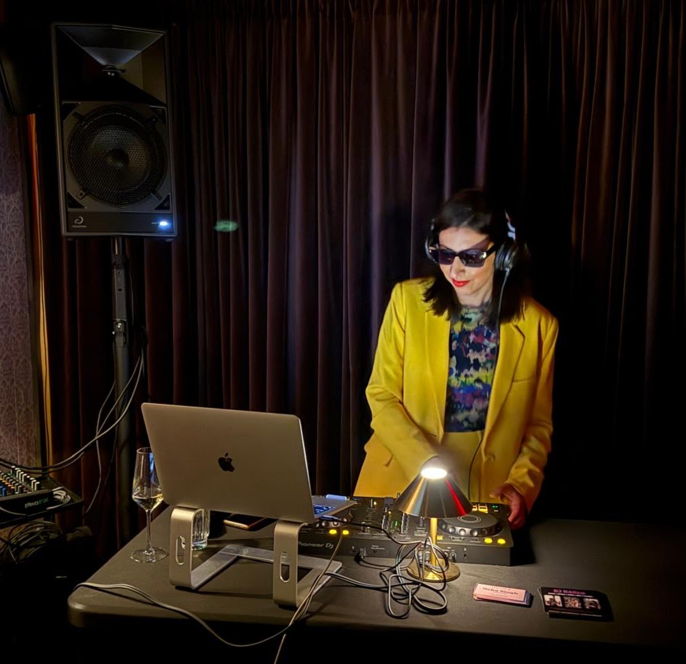DJ Nélise performing at Raines Law Room in NYC